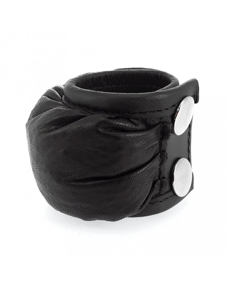 Rimba - Leather ballstretcher. weight 450 gram.