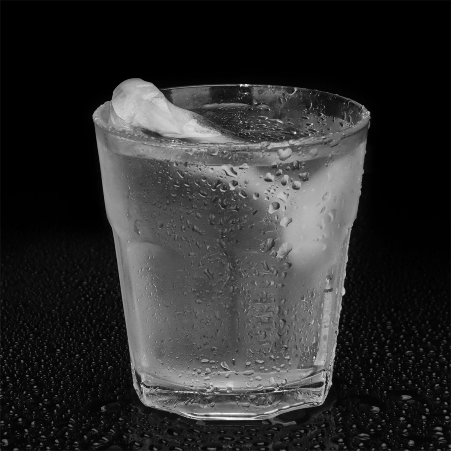 LoveToy - Mace Silicone Ice Tray - Mini Penis - Red