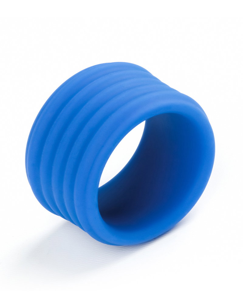 LoveToy - Pinnacle Pro - Deep Rib Grip Ring - Blue