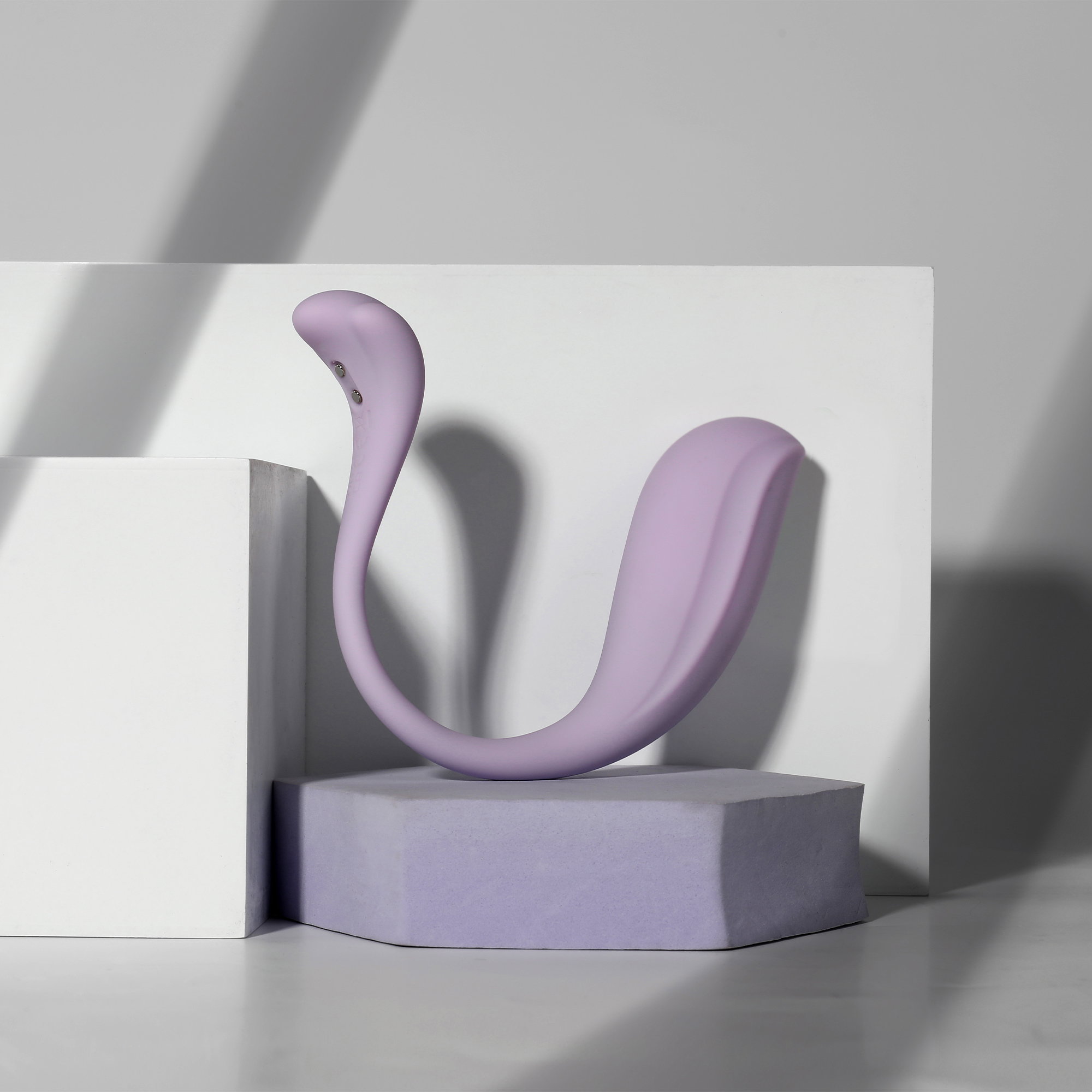 SVAKOM - Phoenix Neo 2 - Interactive Bullet Vibrator with App Control - Lilac