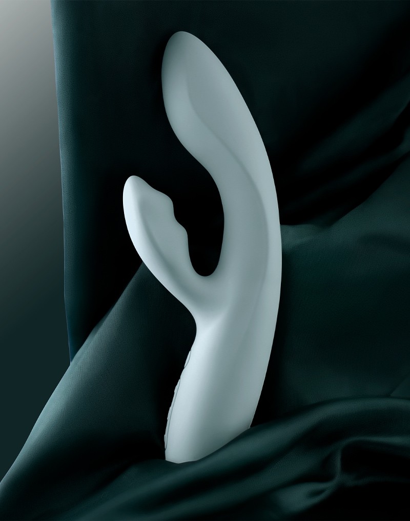 SVAKOM - Chika - warming Rabbit Vibrator App controlled - Grey