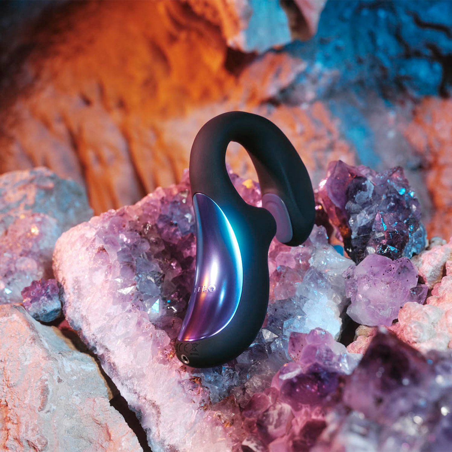 LELO - ENIGMA Double Sonic - Triple Stimulation - App Controlled - Cyber Purple
