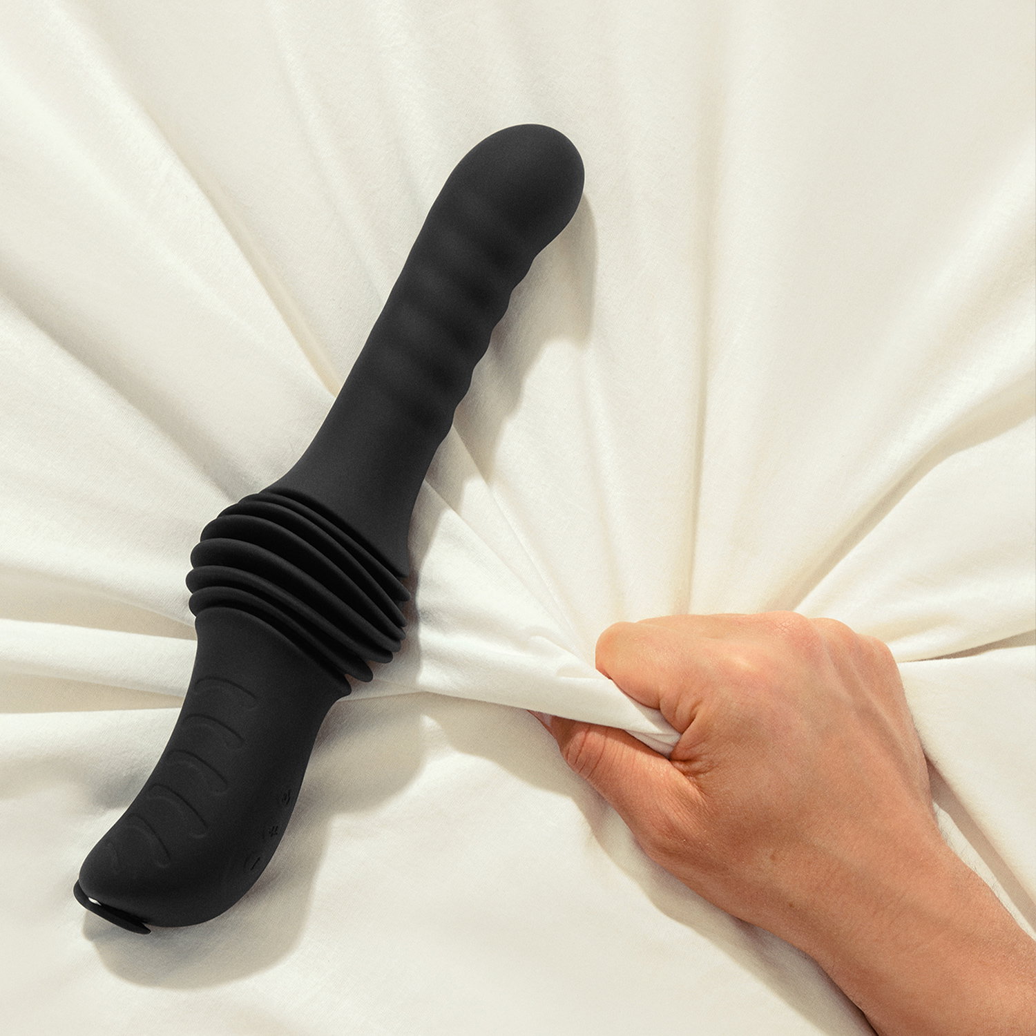 Dorcel - Deep Orgasm - Thrusting Vibrator - Black